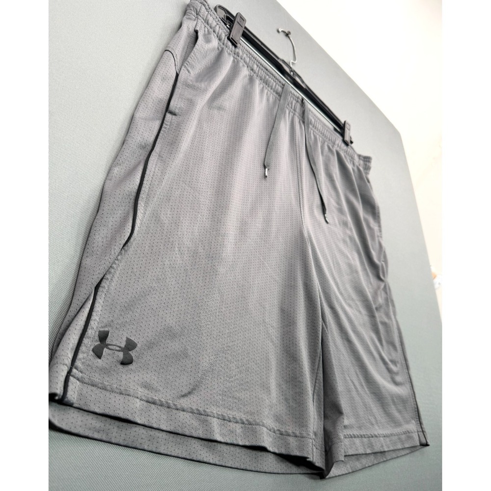 Under Armour HeatGear Loose Shorts Grey Mesh Pockets Drawstring Men's XL